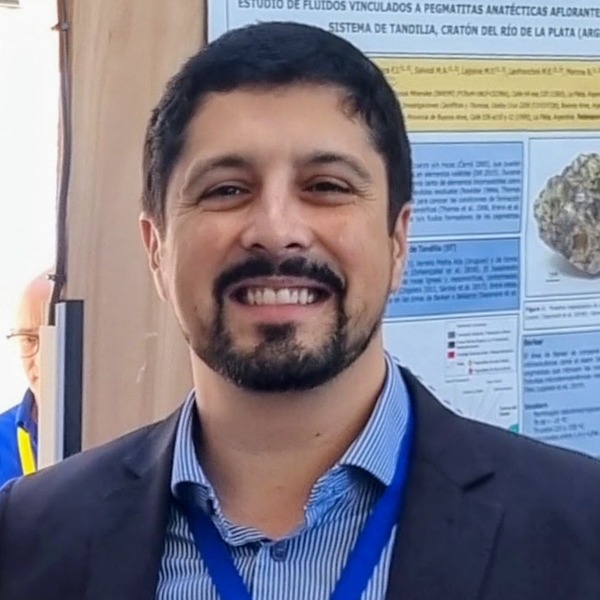 Prof. Diego Fagundes